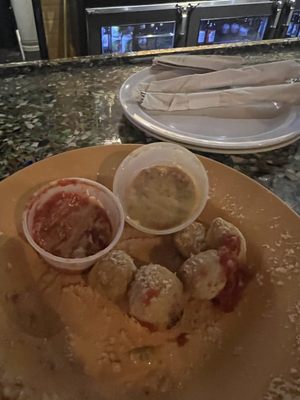 Mellow Mushroom Roswell by null