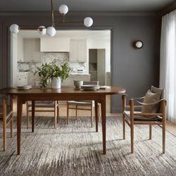 Diamond Rug Gallery - Discover the artistry of the Mulholland Collection!
