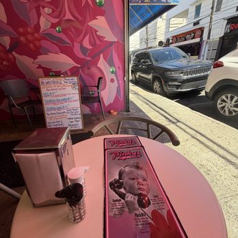 Pinky's - Breakfast & Brunch Near Me - San Juan, Puerto Rico