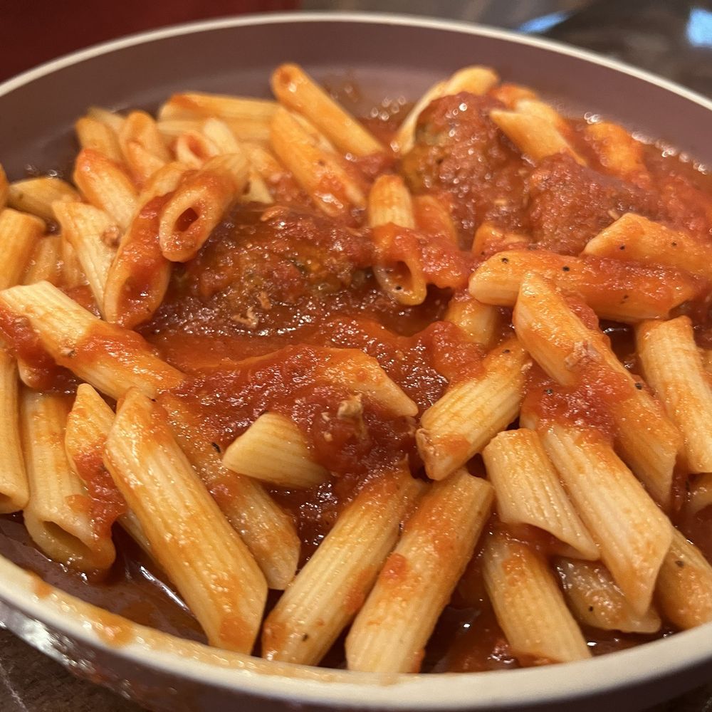Café Central - Penne pasta with marinara and meatballs - American Near Me - Reno, Nevada