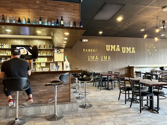 Uma Uma Ramen by null