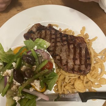 Five Bridges - 8oz steak - Sports Bars Near Me - Riverview, New Brunswick