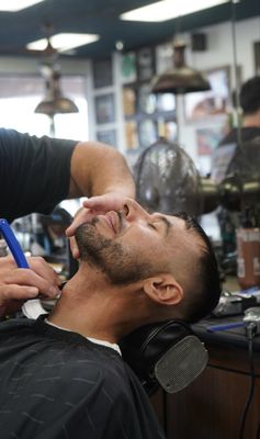 Arizona Men'S Grooming: Ultimate Tips for a Sharp, Stylish Look