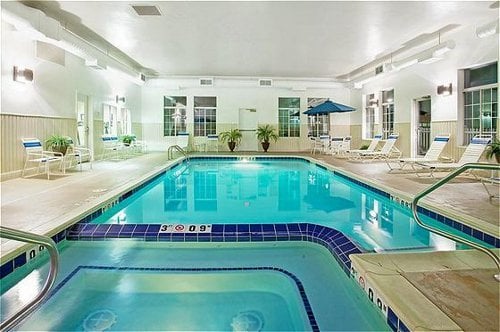 Holiday Inn Express & Suites New Buffalo, MI by null