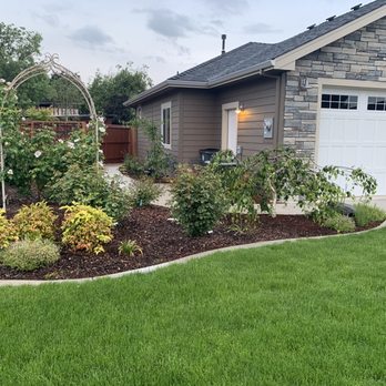 Southern Oregon Concrete - Concrete curbing and custom sidewalks were layed out, framed and poured. - Masonry/Concrete Near Me Southern Oregon Concrete - Concrete curbing and custom sidewalks were layed out, framed and poured. - Masonry/Concrete Near Me