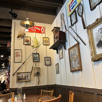 Cracker Barrel Old Country Store - My favorite view - Breakfast & Brunch Near Me - Pembroke Pines, Florida