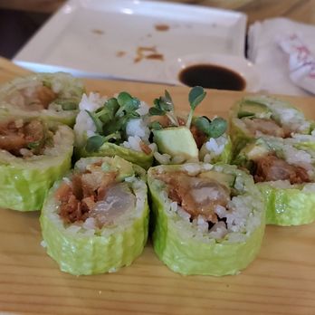 Sky Bar Steak and Sushi - The Green Lobster Roll - Sushi Bars Near Me - Galveston, Texas Sky Bar Steak and Sushi - The Green Lobster Roll - Sushi Bars Near Me - Galveston, Texas