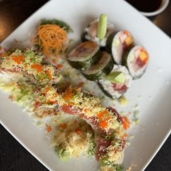 Rock'n Sushi - Lion King Roll & Rock n' Roll