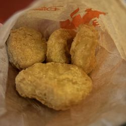 Au Chalet de la Marionnette - Kids' nuggets