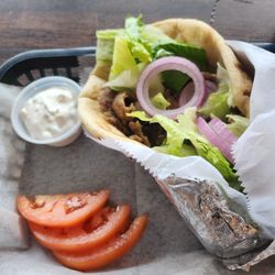 Proccolino's Ristorante & Pizzeria - 9 dollar lamb gyro (i chose tomato on side)