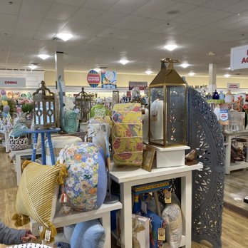 HomeGoods - Home Decor Near Me - Skokie, Illinois