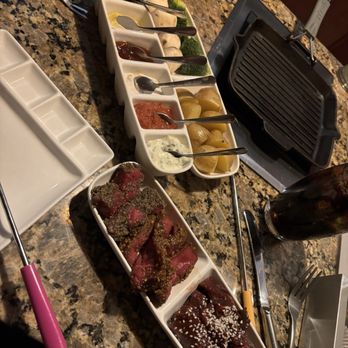 The Melting Pot - Steak Lovers - Fondue Near Me - Bedford, Massachusetts