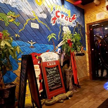 Storming Crab - Inside - Seafood Near Me - Fort Wayne, Indiana