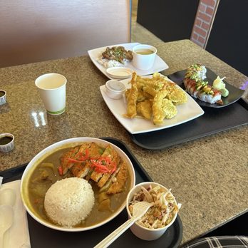 Mot'to Japanese Grill - Chicken katsu Curry Bowl With Chicken Katsu, Mixed Tempura (11Pcs), Red Dragon, chicken teriyaki plate - Japanese Near Me - Carlsbad, California