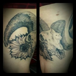 Free World Tattoo