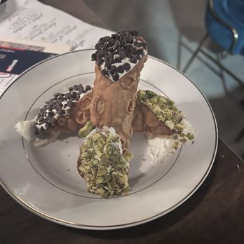 Sorella - Cannoli - Italian Near Me - Spokane, Washington