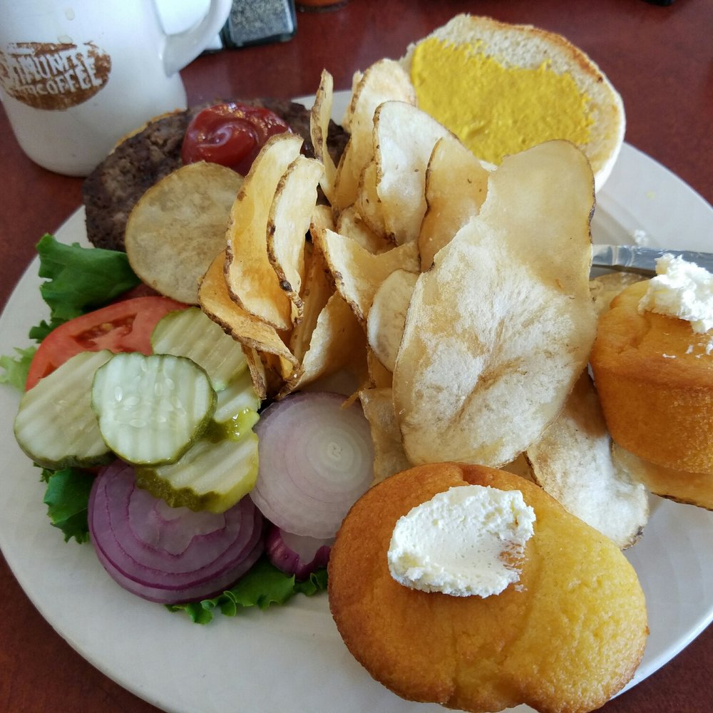 Circle Grill - Home-Made Burger + Home-Made Potato Chips + Home-Made Corn Bread - American Near Me - Dallas, Texas Circle Grill - Home-Made Burger + Home-Made Potato Chips + Home-Made Corn Bread - American Near Me - Dallas, Texas