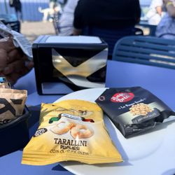 La Villa - Complimentary snacks