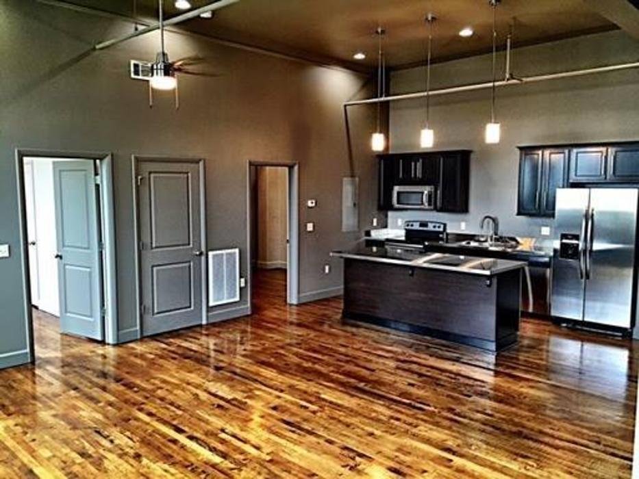 Slide of Advanced Roofing Solutions