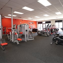 Snap Fitness - Studio to Front