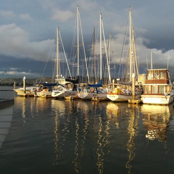 Emery Cove Marina - Golden Hour - Marinas Near Me - Emeryville, California