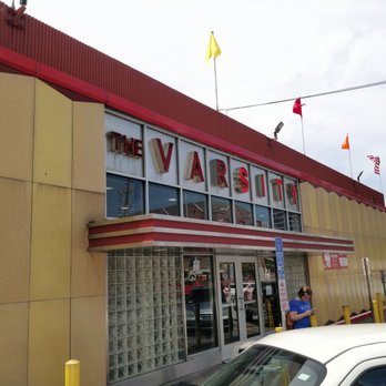 The Varsity - The outside. - Burgers Near Me - Atlanta, Georgia The Varsity - The outside. - Burgers Near Me - Atlanta, Georgia