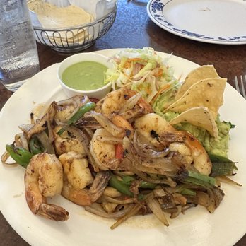 Chi - Shrimp and Chicken Fajitas - Filipino Near Me - San Miguel de Cozumel, ROO