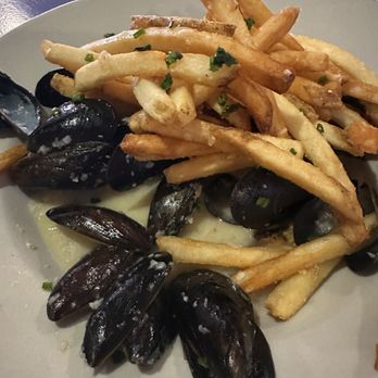 Brown Butter Depot - Mussels and garlic frites - American Near Me - Gretna, Louisiana
