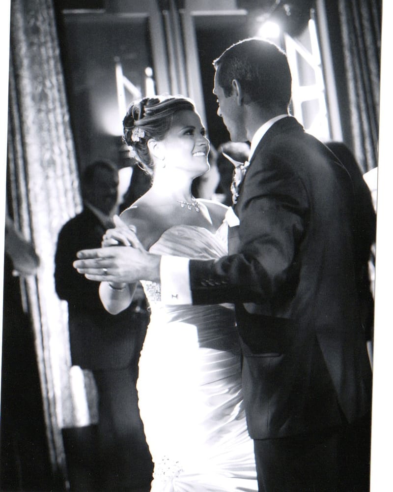 The Perfect Wedding Dance Logo