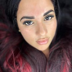 Más Bella Micropigmentación - Powder Brows Feliz con mis cejas