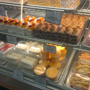 Chiu Quon Bakery & Dim Sum on Yelp