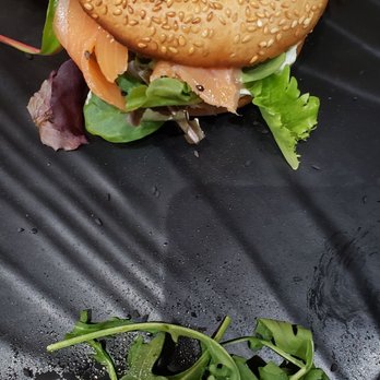 Cheese and Cake - Salmon Avocado Bagel - Breakfast & Brunch Near Me - Barcelona, B