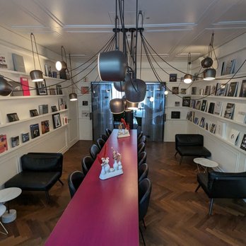 Roomers Autograph Collection - View of the hotel library. - Hotels Near Me - Munich, BY