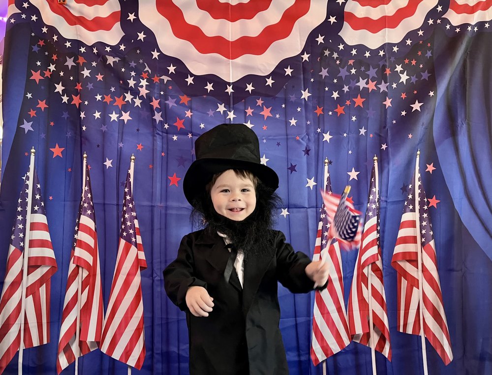 Lyric Pre School - childcare center in Los Angeles, CA