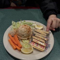 Finley's Irish Pub & Eatery - Fish spread