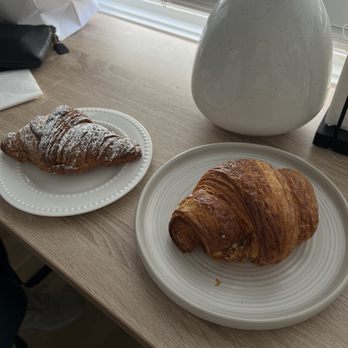 Arsicault Bakery - Almond and chocolate croissant - Bakeries Near Me - San Francisco, California