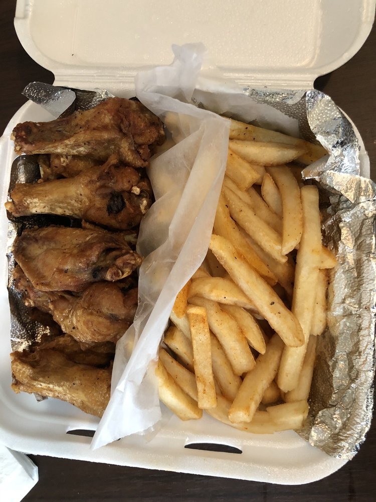 JEFFERSON HOT WINGS CLOSED 14 Reviews 104 N 11th Ave, Hanford