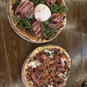 Pia's Not Just Pizza - Pizzas divinas excellent sabor y calidad de los productos - Pizza Near Me - Miami, Florida Pia's Not Just Pizza - Pizzas divinas excellent sabor y calidad de los productos - Pizza Near Me - Miami, Florida