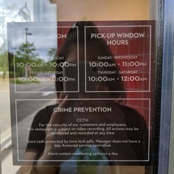Wendy's - Hours of operation. Lobby and drive thru hours are different.