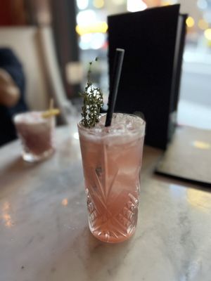 Uva Wine & Cocktail Bar by null