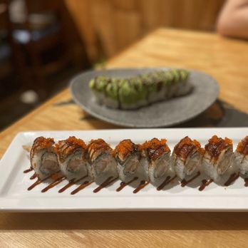 Isana - Andy's King Dragon roll - Sushi Bars Near Me - Kihei, Hawaii Isana - Andy's King Dragon roll - Sushi Bars Near Me - Kihei, Hawaii