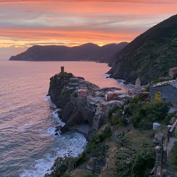 Ristorante La Torre - Sunset view from terrace - Italian Near Me - Vernazza, SP