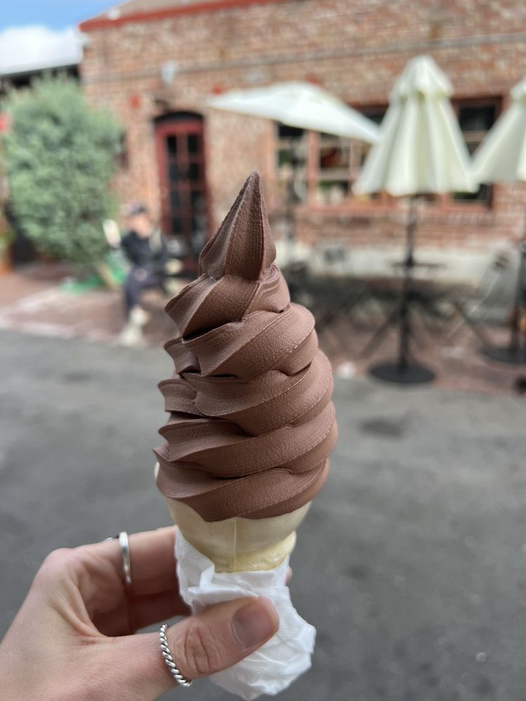 CURBSIDE CREAMERY 956 Photos & 738 Reviews 482 49th St, Oakland, California Ice Cream