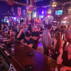 Kat Daddy's Bar & Grill - Had great entertainment. Good times with friends