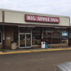 Big Apple Inn - Front of Store