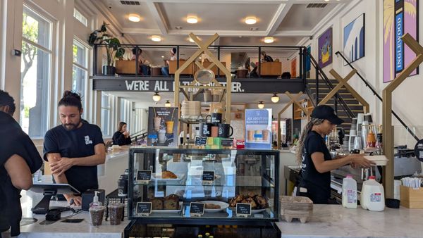 Hilltop Coffee + Kitchen - Inglewood by null