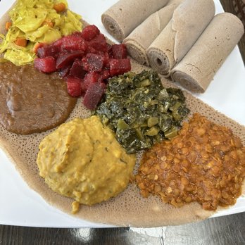 Smoke'N Ash BBQ - Vegetable Plate with Injera - Barbeque Near Me - Arlington, Texas