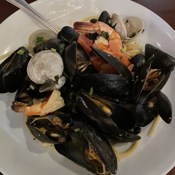 Piccolo Trattoria - Pizza Near Me - Newtown, Pennsylvania Piccolo Trattoria - Pizza Near Me - Newtown, Pennsylvania