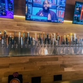 International Tap House - Loop - Alllll the taps - Bars Near Me - Saint Louis, Missouri International Tap House - Loop - Alllll the taps - Bars Near Me - Saint Louis, Missouri
