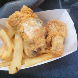I guess this is what big chick in Griffin is serving to customers now. This should not be served to a customer.